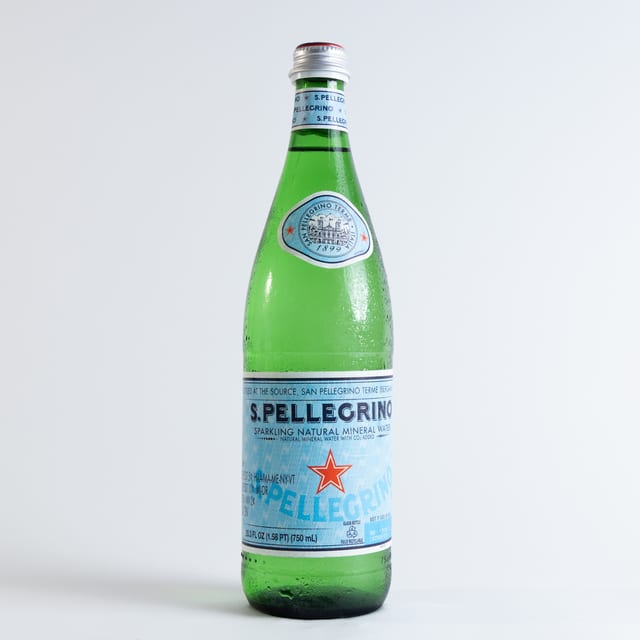 Sparkling Water (Pellegrino).