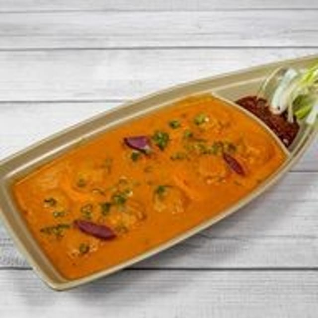 Titanic Veg Jhol Momo - Chef Signature.